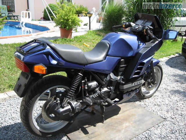 bmw k 1000 rs.jpg